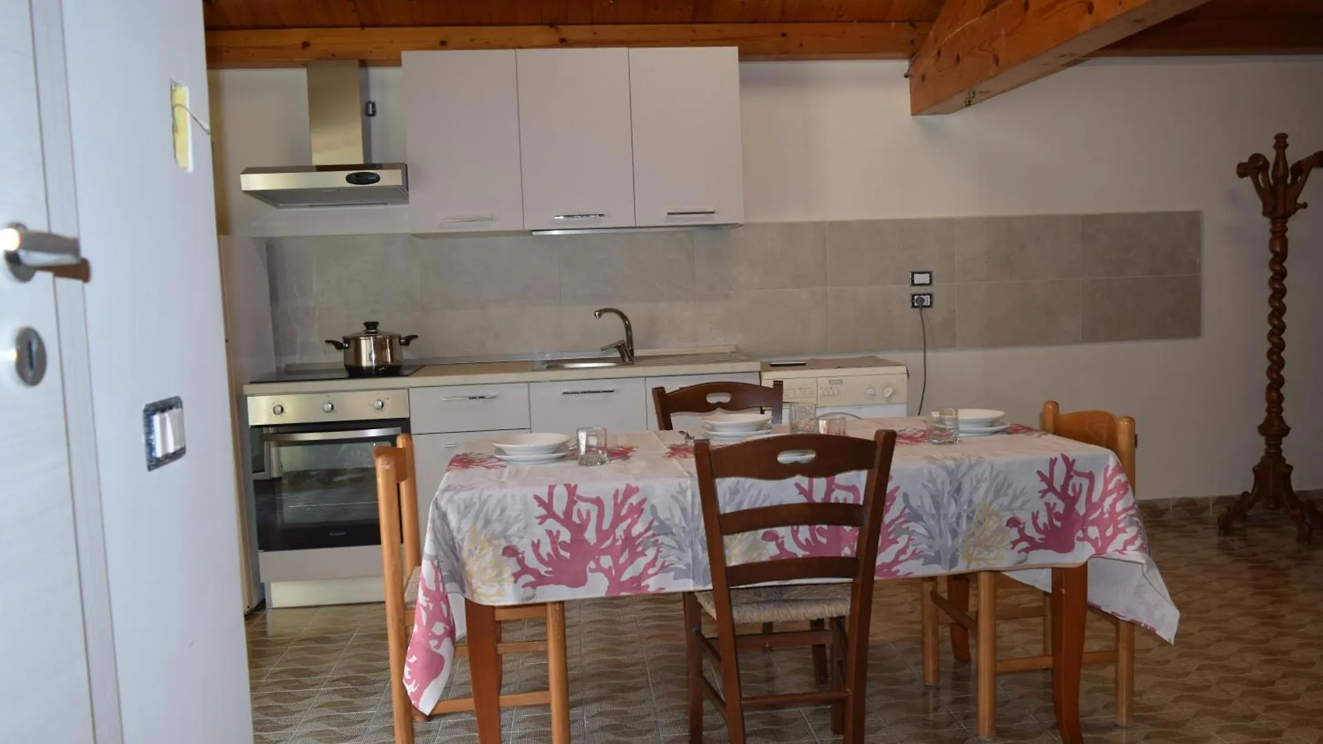 Le Antiche Mura Monolocale Milazzo 0*,  Italien